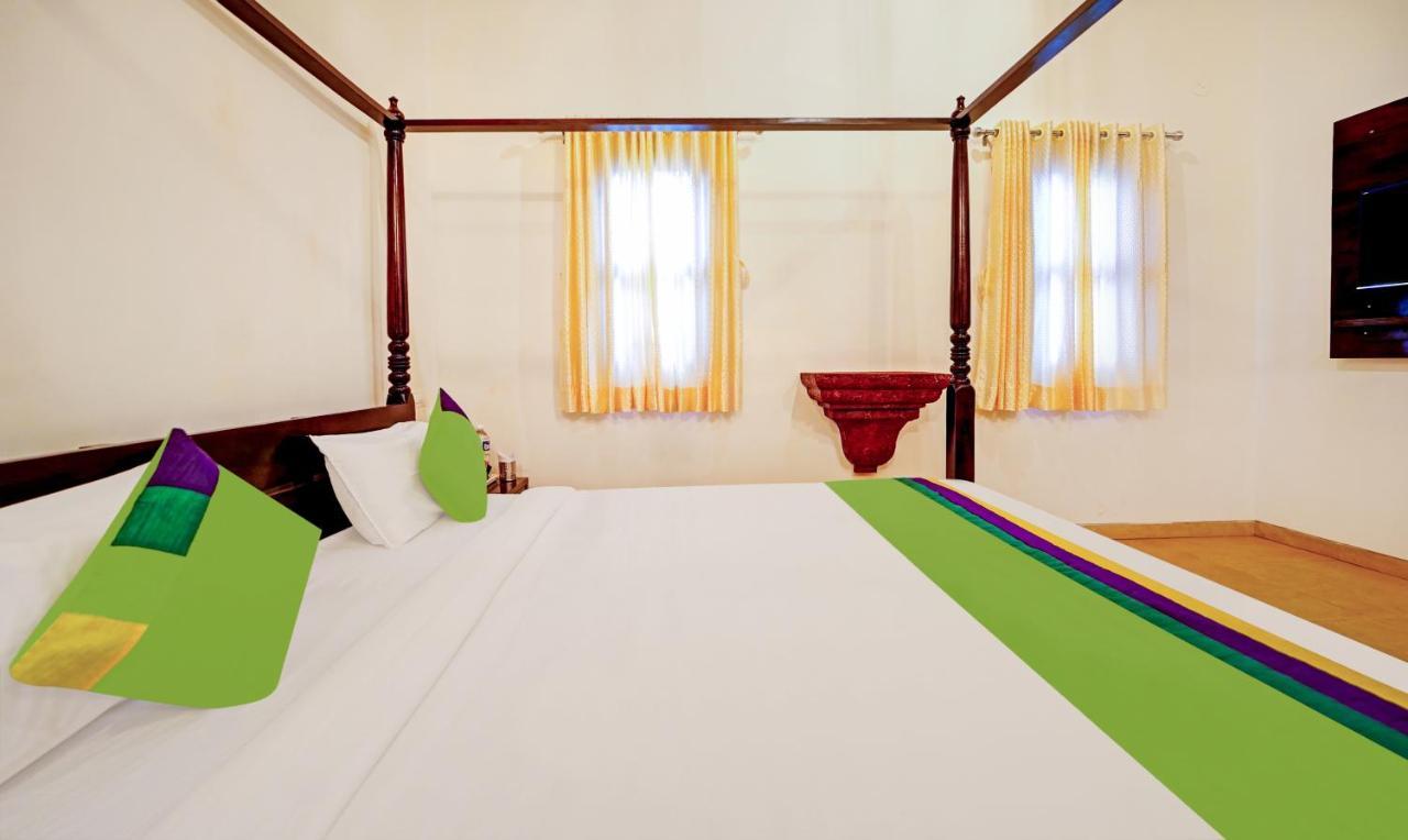 Siddhagiri Hotel And Resort Wai Экстерьер фото