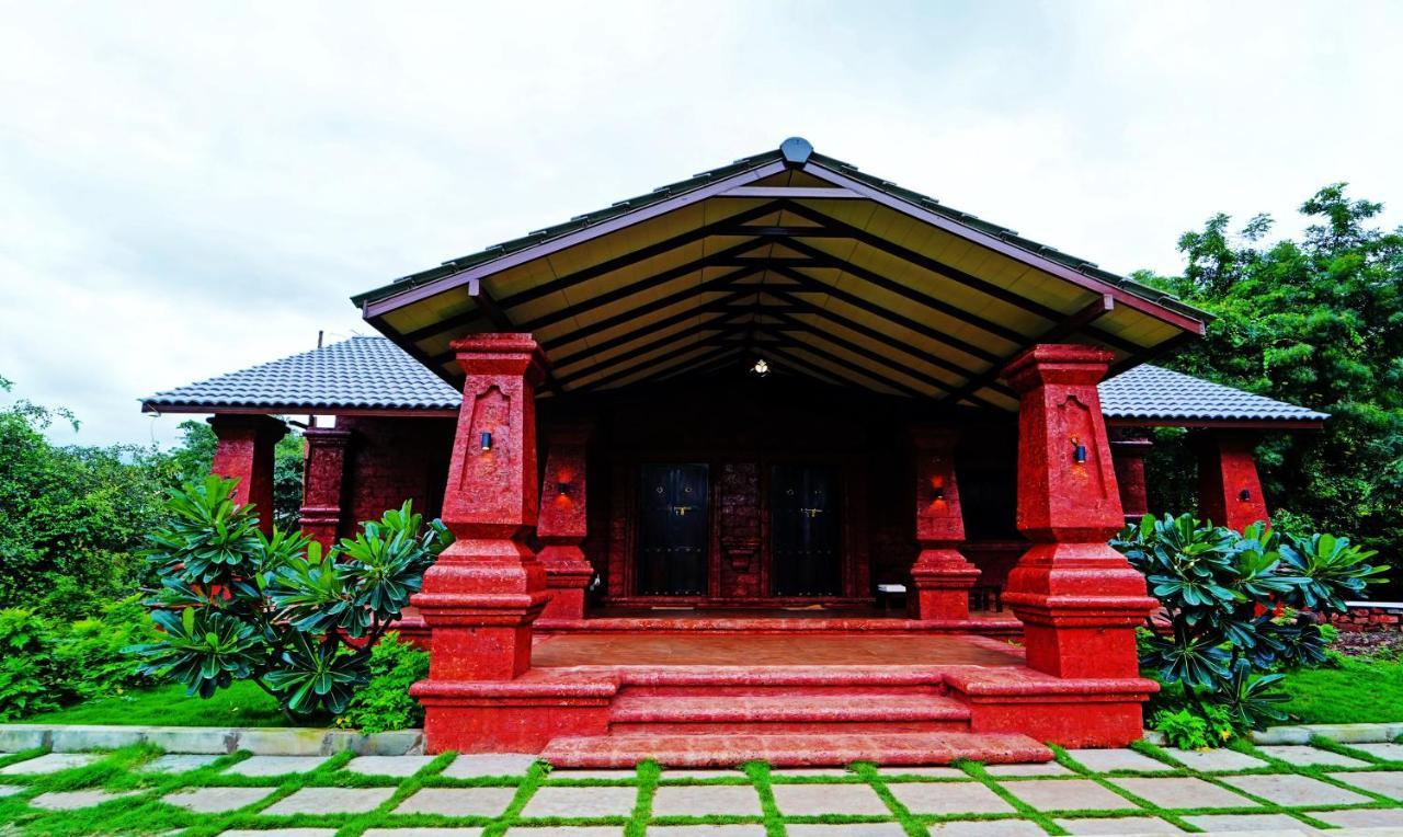 Siddhagiri Hotel And Resort Wai Экстерьер фото